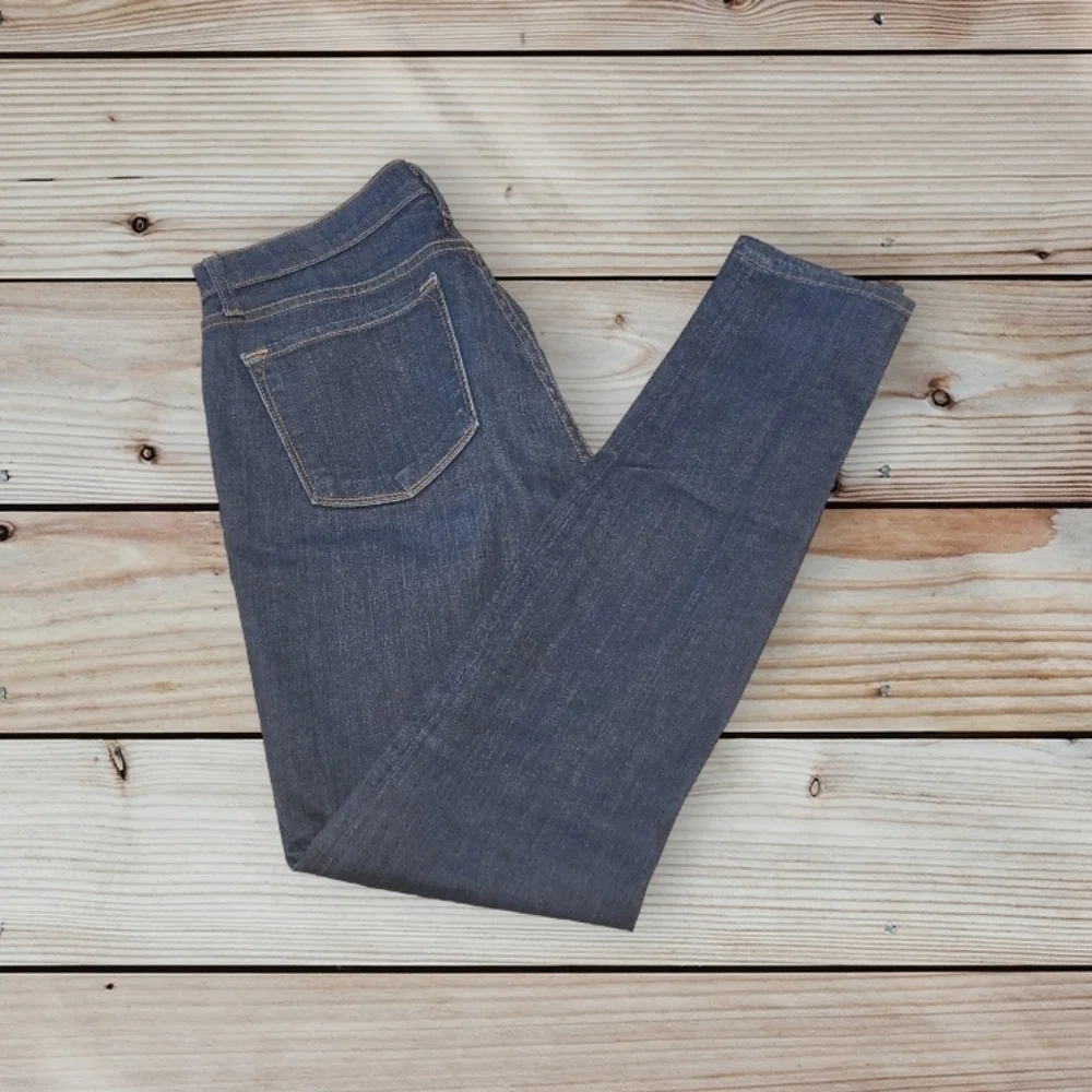 J Brand Women's Dark Wash Skinny Leg Denim Blue Jeans, size 30 / 10